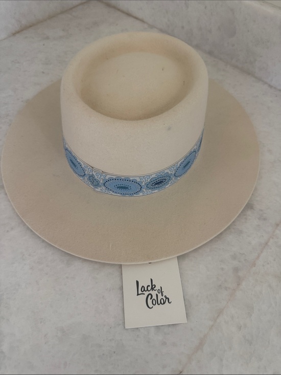Lack Of Color Accessories - Lack Of Color Cream Felt Wide-Brim Hat with Blue Patterned Band